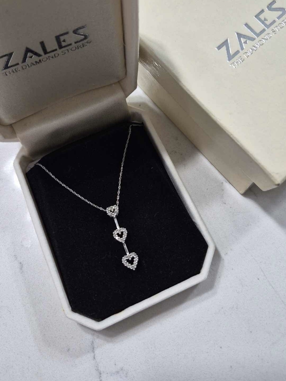 Zales White Gold Triple Heart Pendant Necklace